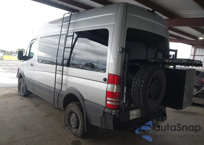 WDZFE7CD1GP221949: 44358641