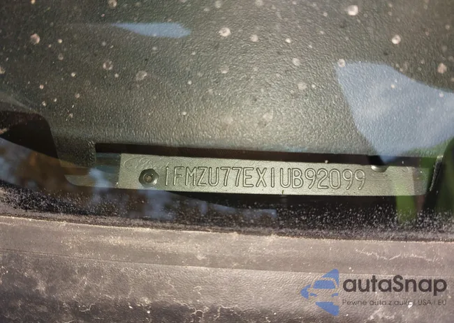 1FMZU77EX1UB92099: 44358660