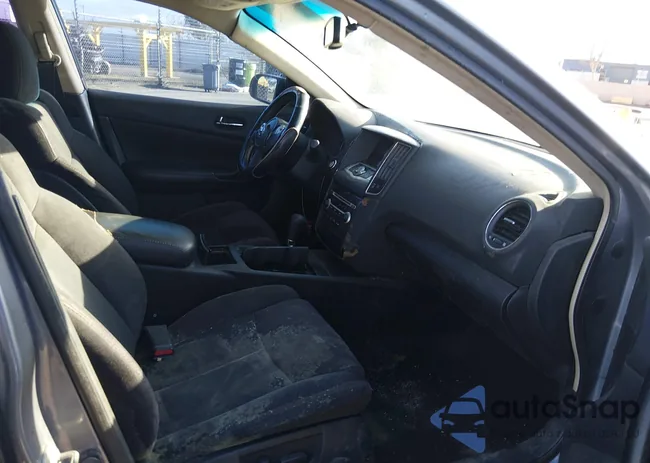 1N4AA5AP4CC816776: 44358747