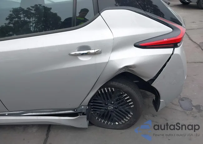 1N4CZ1CV4SC566878: 44358805