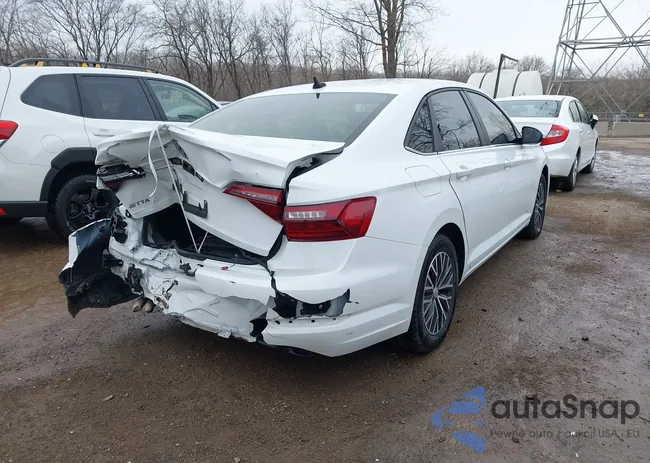 3VWCB7BU1LM030896: 44358817