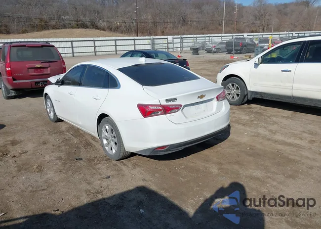 1G1ZD5ST4KF180589: 44359950