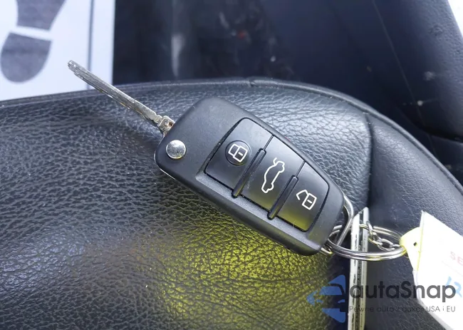 WA1BCCFS1JR011929: 44360043