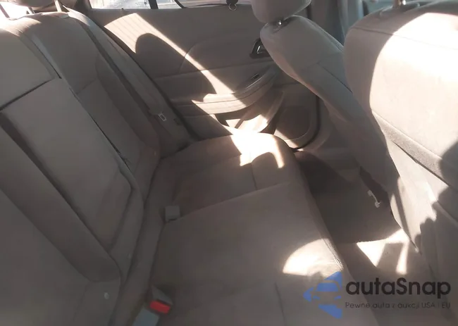 1G11B5SL5EF175697: 44360051