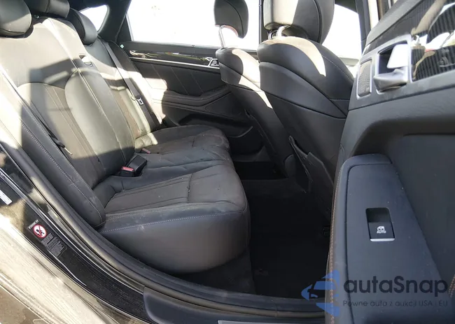 KMHGN4JB1JU264079: 44360153