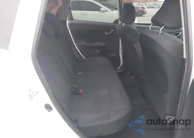 JHMGE8H58DC011667: 44360154