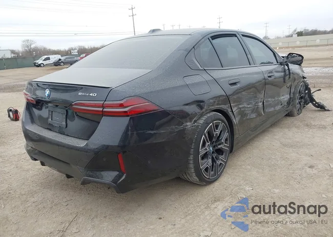 WBY33FK08RCT10914: 44360174