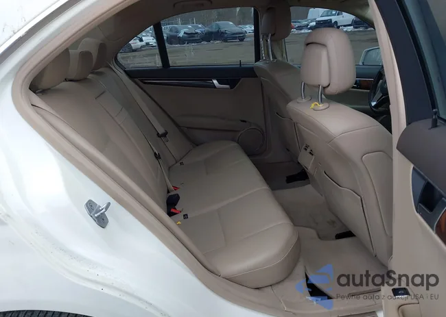 WDDGF8BB9CF872498: 44360219