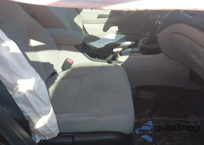 2HGFB2F52DH563833: 44360279