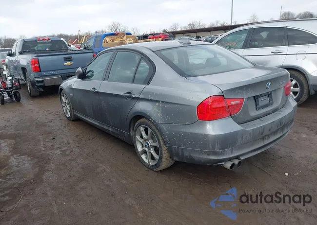 WBAPH5G51ANL80683: 44360343