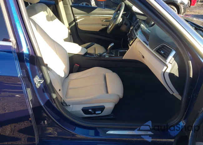 WBA8D9G58HNT91164: 44360357