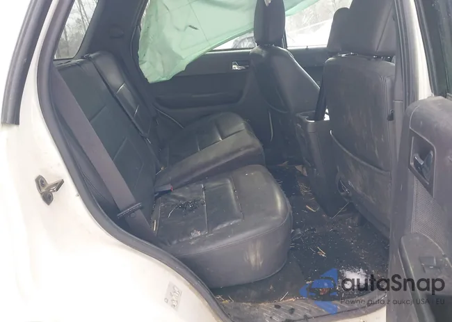 1FMCU9EG6BKB96993: 44360364