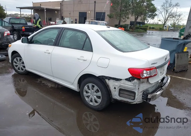 JTDBU4EE0BJ101173: 44360379