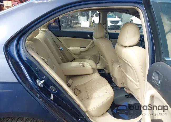 JH4CL96806C031227: 44360382