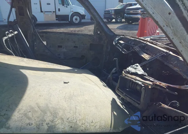 1GTHK29U74E114729: 44360388