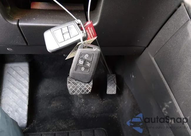 3VVUX7B26PM354554: 44360410