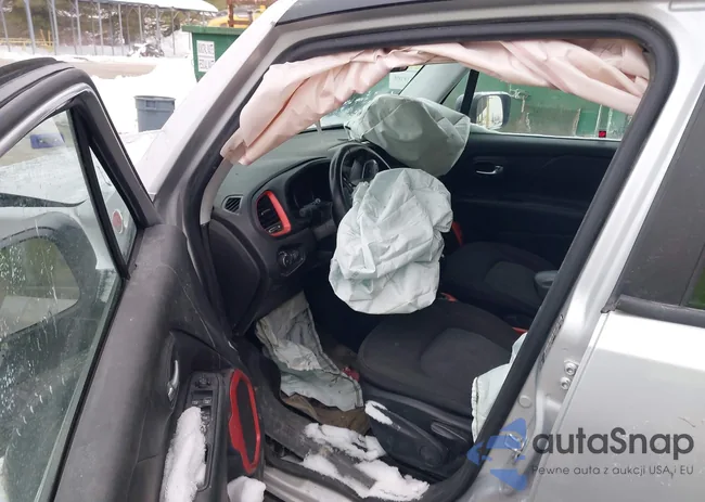 ZACCJBCB5HPE92159: 44360447