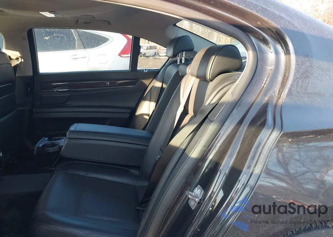 WBAKC8C57ACY68872: 44360460