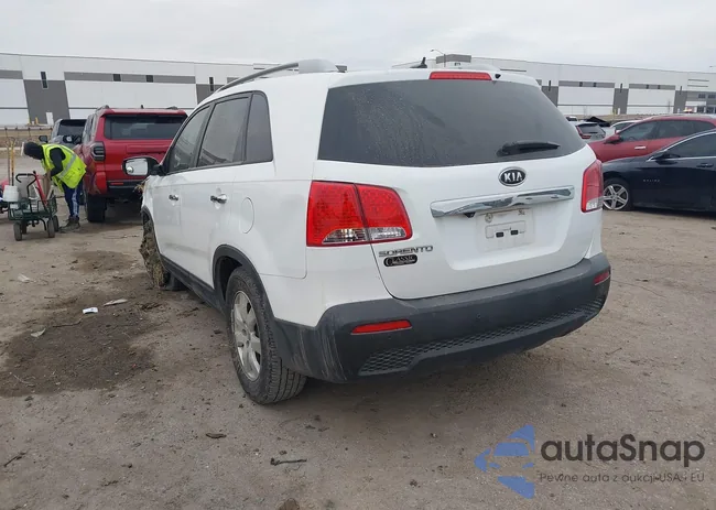 5XYKT3A62DG351867: 44360464