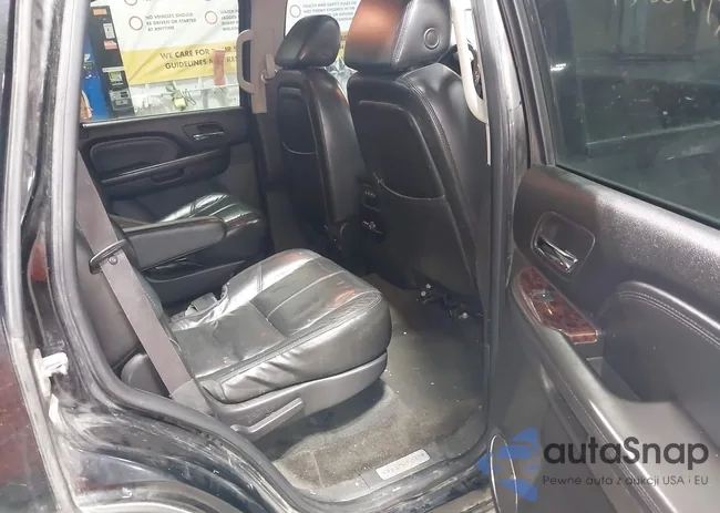 1GKFK638X7J242070: 44360476