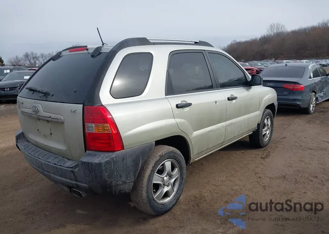 KNDJF724577306012: 44360528