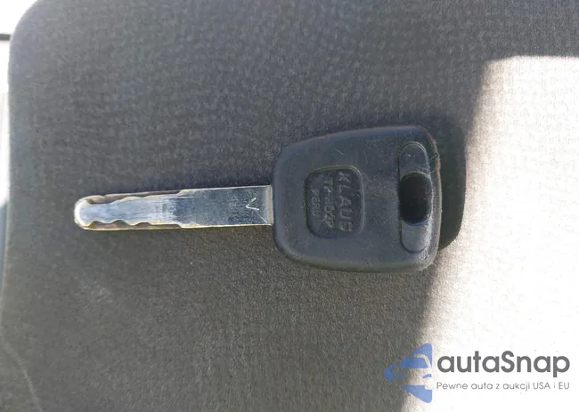 2HGFA1F54AH302745: 44359541