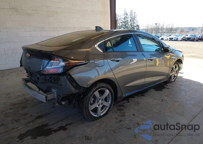 1G1RC6S56HU105827: 44359564