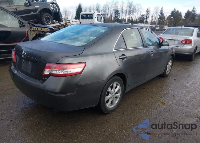 4T1BF3EK3BU131885: 44359570