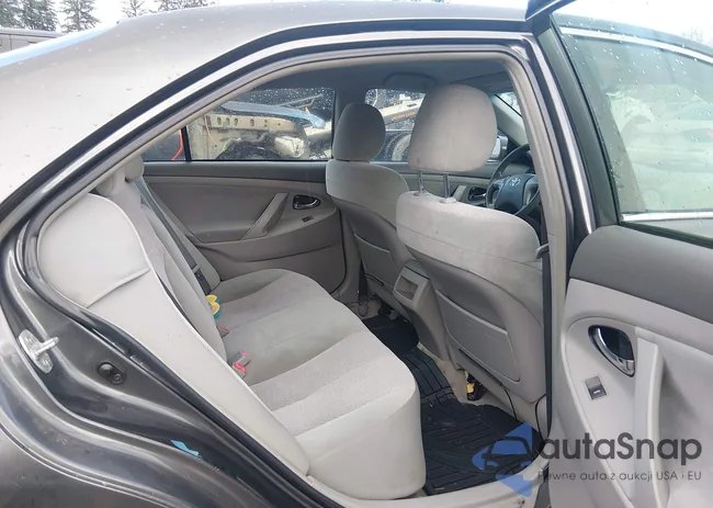 4T1BF3EK3BU131885: 44359570