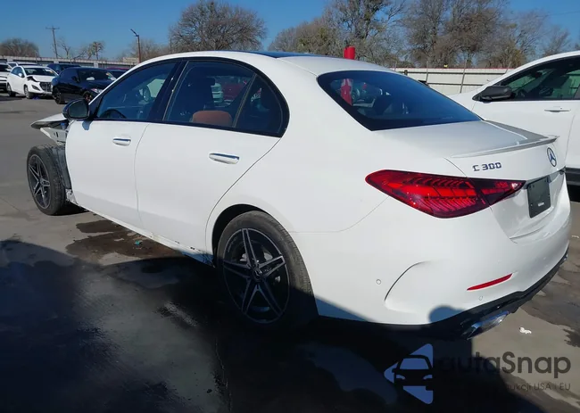 W1KAF4GB3PR144803: 44359587