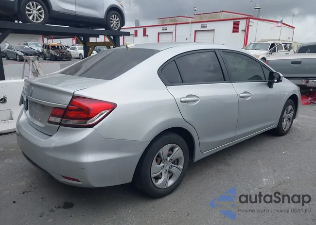 2HGFB2F59FH517578: 44359608