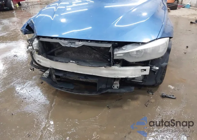 WBA3B5C59DF592719: 44359614