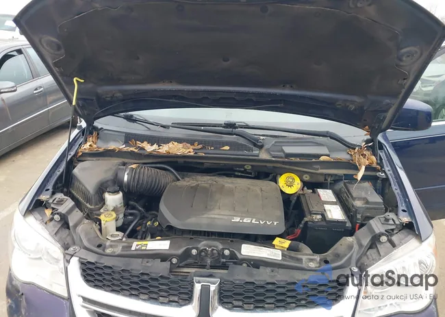 2C4RDGCG8HR824911: 44359615