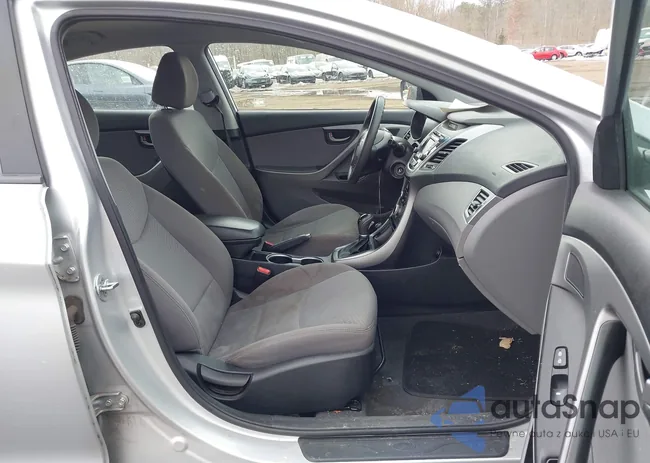 5NPDH4AE0FH555859: 44359640