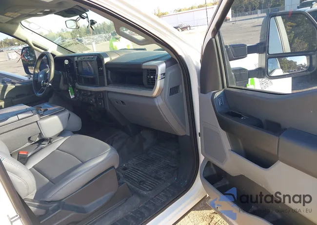 1FT7W2AA0RED69103: 44359691