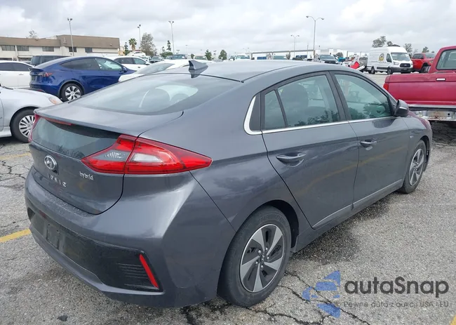 KMHC75LC8JU098549: 44359784