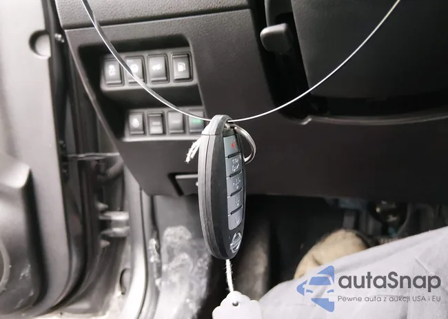 JN8AT2MV5LW136482: 44359796