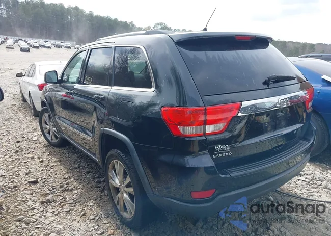 1C4RJEAG5DC549890: 44359830