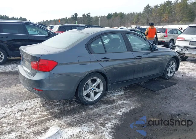 WBA3C3C5XEF983641: 44359837