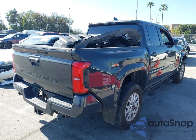 3TMKB5FN7RM021988: 44359853