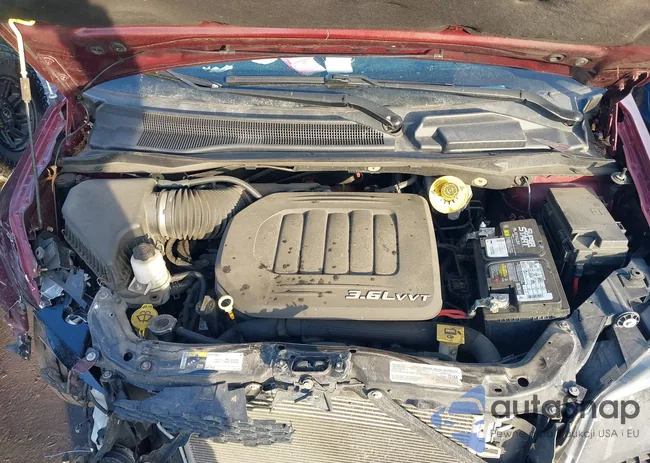 2C4RDGCG7JR137747: 44359864