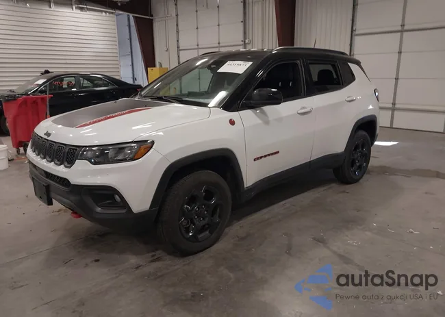 3C4NJDDN7RT610090: 44359873