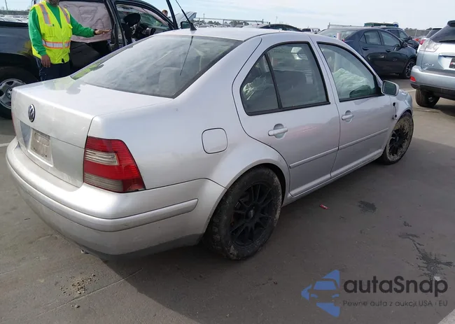 3VWSP69M03M137046: 44360947