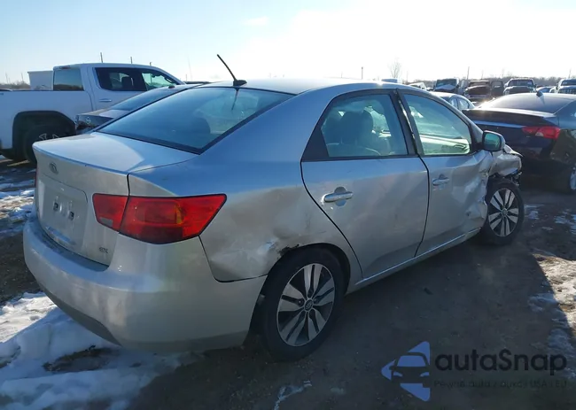 KNAFU4A20D5657876: 44360960