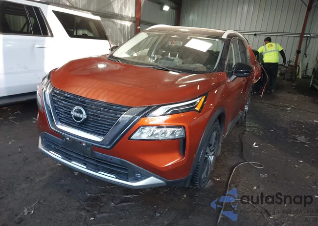 JN8BT3DCXNW121021: 44361015