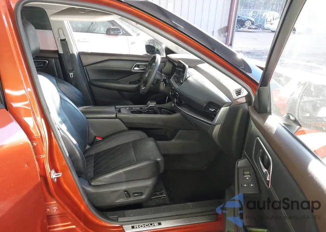 JN8BT3DCXNW121021: 44361015