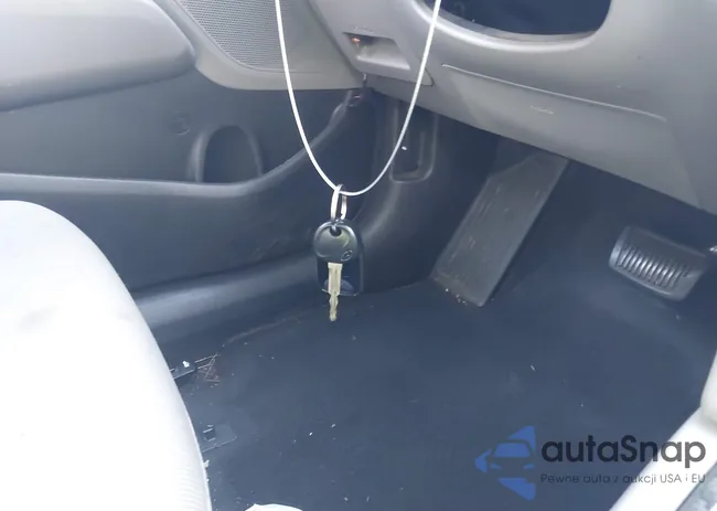 KMHD74LF6HU409382: 44361059