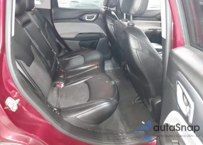 3C4NJDBB9NT111620: 44361119