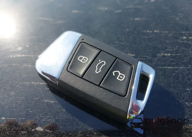 3VWCB7BU2LM022208: 44361145