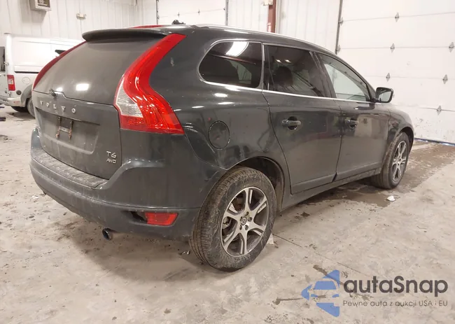 YV4902DZ2D2443852: 44361171